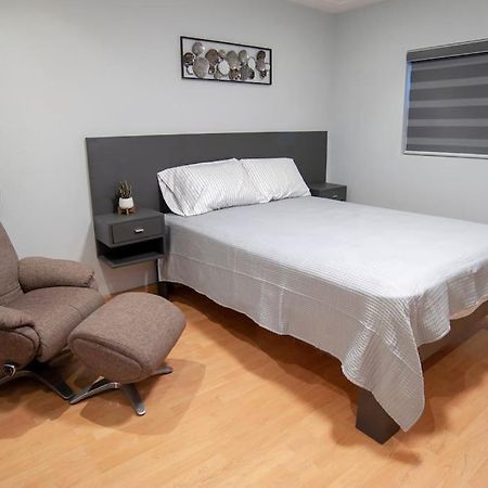 Clean&Equipped, 1-Floor 3-Bedroom Downtown House Ensenada Luaran gambar
