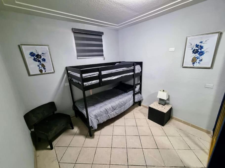 Clean&Equipped, 1-Floor 3-Bedroom Downtown House Ensenada Luaran gambar